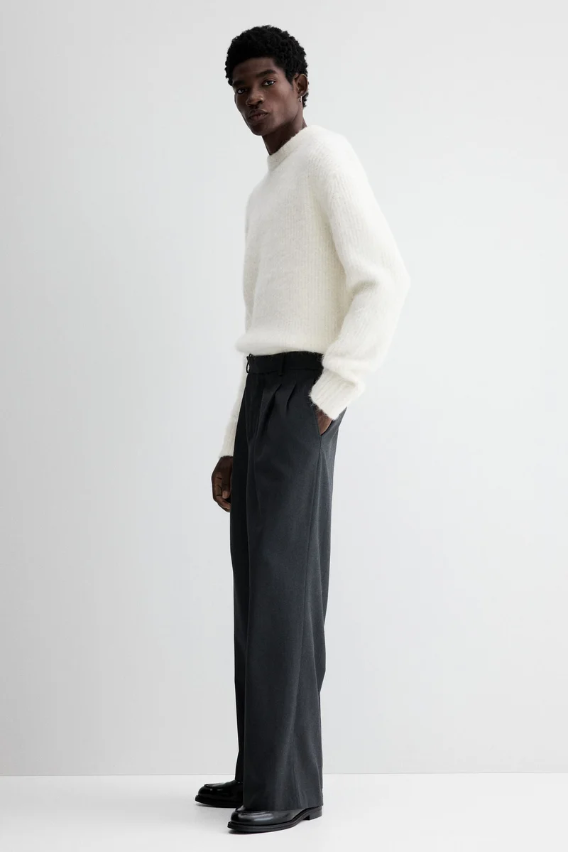 اتش اند ام بنطلون بقصّة واسعة